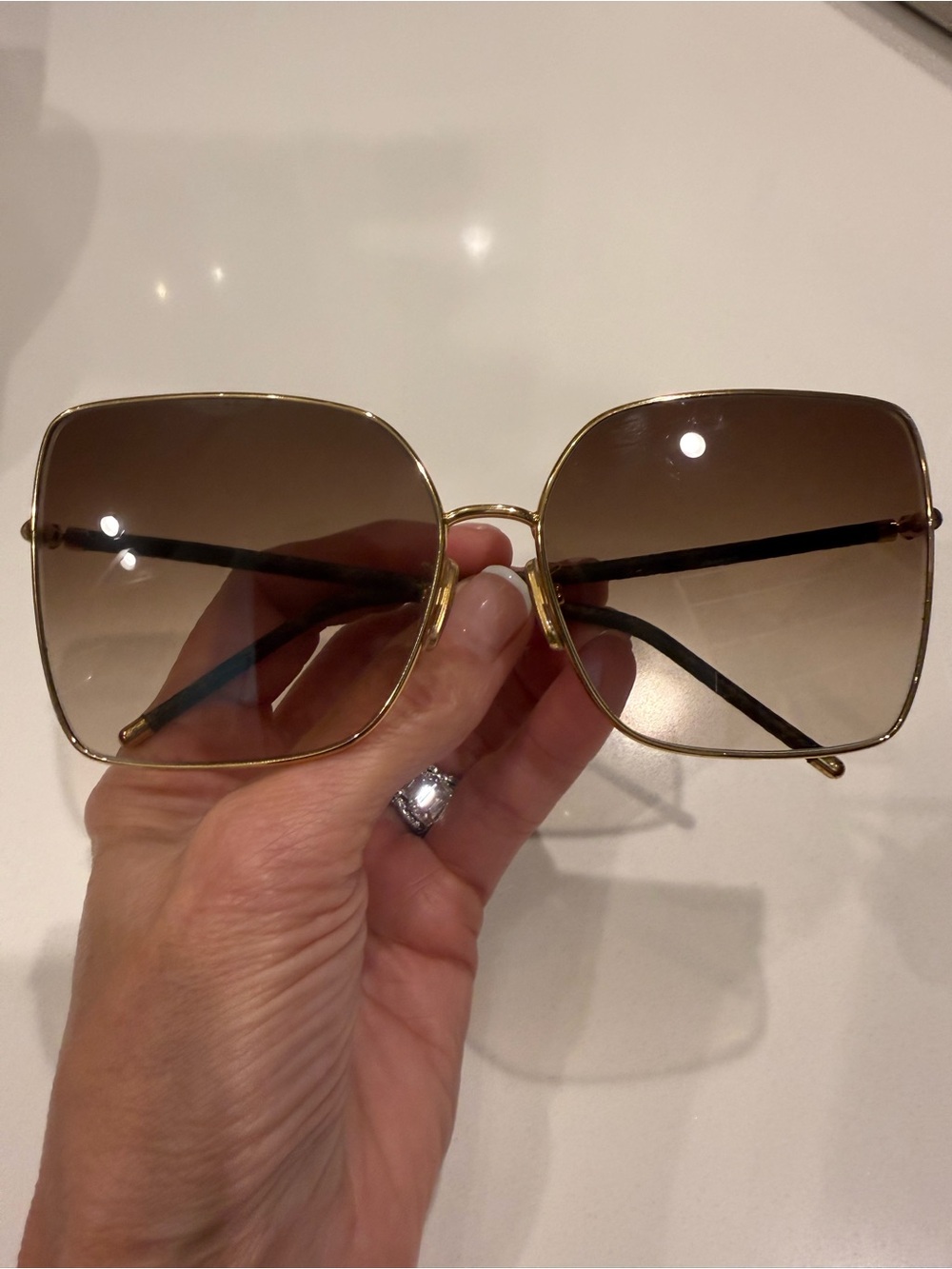 Louis Vuitton Women's Square Sunglasses in Gold and Brown like new $675 retail - Picture 4 of 9